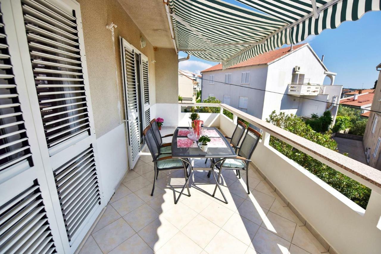 Apartments Villa Milenka Novaglia Esterno foto